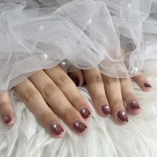 ネイル LAVISH sakiのネイルデザイン