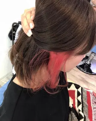 ミディアム カラー 白井 つづりのヘアスタイル