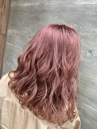 ミディアム カラー 天野 開のヘアスタイル