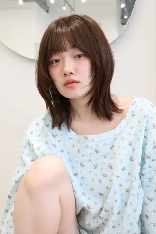 ミディアム レイヤー/透明感 カラー🍀そら🪽‪のヘアスタイル