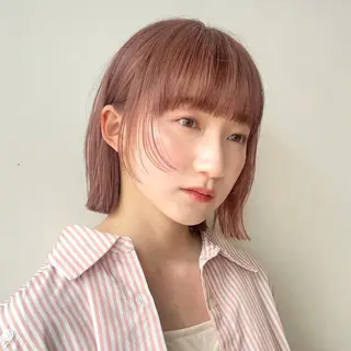 ショート カラー 顔まわり🥨レイヤー /透明感/水口舞奈のヘアスタイル