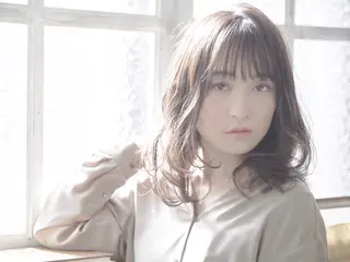 ロング カラー 髪質改善 川島　広大のヘアスタイル