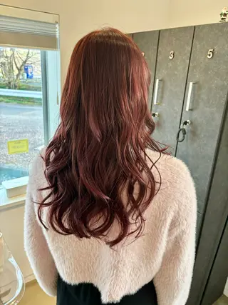 ロング カラー 石木 美緒奈のヘアスタイル