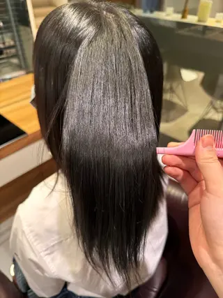 パーマ アサイ サラのヘアスタイル