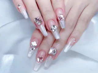 ネイル M🌷nail 長さだし専門店のネイルデザイン