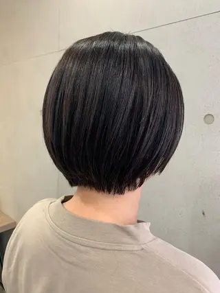 ショート おせ ちさとのヘアスタイル