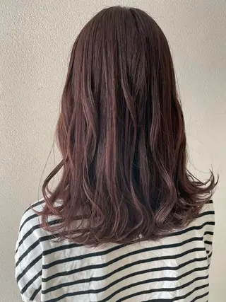 セミロング カラー 沢田 瞳のヘアスタイル