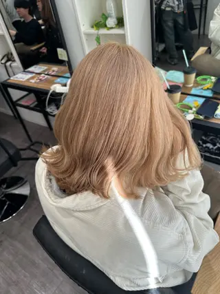 ミディアム カラー 艶髪レイヤー上田 紗也🇰🇷💗のヘアスタイル