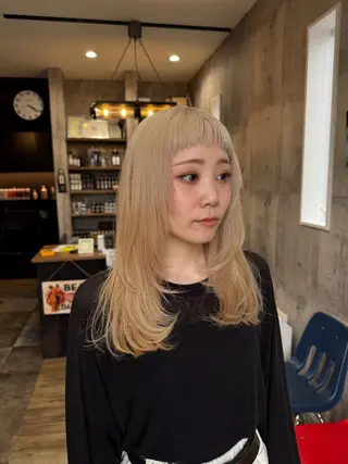 セミロング カラー レイヤーカット匠 イソザキノリユキのヘアスタイル