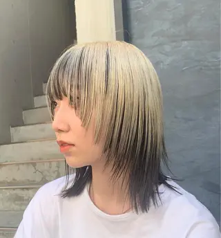 セミロング カラー 赤みゼロ/透明感 カラー🌿KANTAのヘアスタイル