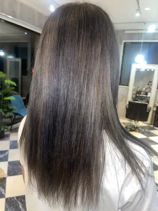 カラー art-Lago 宮司のヘアスタイル