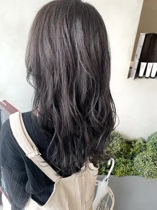 セミロング カラー ヘアアレンジ ネイル マツエク・マツパ 夜23時まで予約🉑 reverieあきらのヘアスタイル