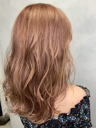 セミロング カラー LUXBE LUCEのヘアスタイル
