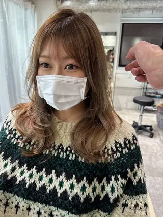 ミディアム カラー 夜23時まで予約🉑 reverieあきらのヘアスタイル
