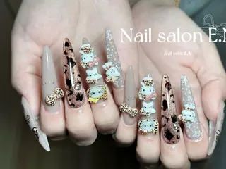 ネイル E.N🦋 長さ出し/持ち込みのネイルデザイン
