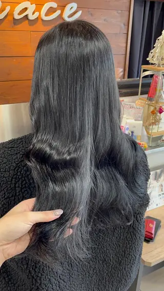 ロング カラー ヘアアレンジ インナー×縮毛矯正 ピンクカラー澤井里菜のヘアスタイル