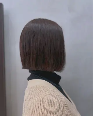 ショート 透明感カラー✨️山内 七鐘のヘアスタイル