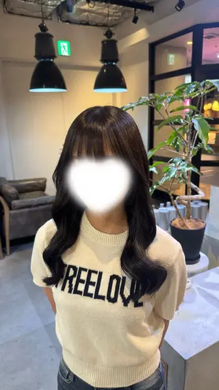 ロング Lolonois/ レイヤー/miuのヘアスタイル