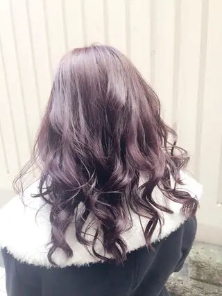 ミディアム siki. 石渡のヘアスタイル