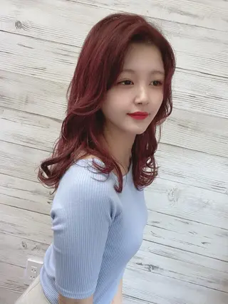 ミディアム カラー ヘアアレンジ FAAM Tsuneのヘアスタイル
