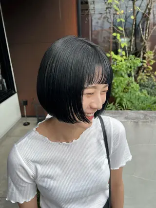 ショート カラー 水川 七海のヘアスタイル