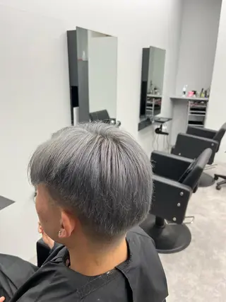ショート カラー 永井 脩弥のヘアスタイル