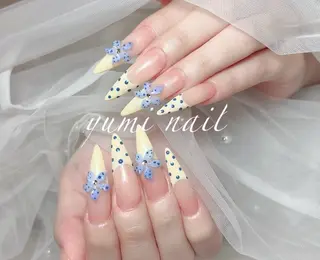 ネイル 𝐲𝐮𝐦𝐢🎀 長さ出しデザイン専門のネイルデザイン