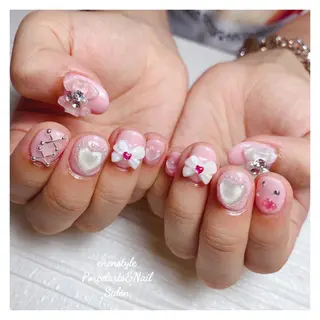 ミディアム ネイル 🐾enen style 🐾のネイルデザイン