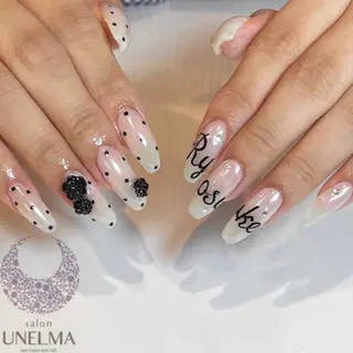 ネイル りとるうねるま (UNELMA)のネイルデザイン