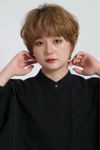 ショート カラー 透明感カラーショート ボブツムギ♡のヘアスタイル