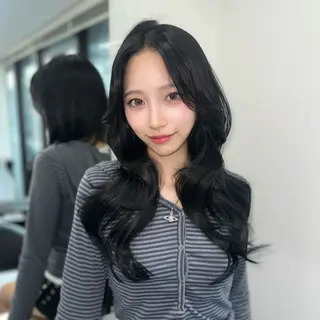 セミロング カラー 大人っぽ中韓レディ ヘア🤍MAOのヘアスタイル
