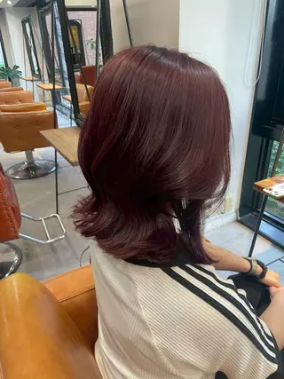 ショート カラー ili 梅田のヘアスタイル