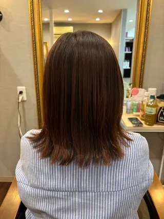 ミディアム Circus 石原愛里のヘアスタイル