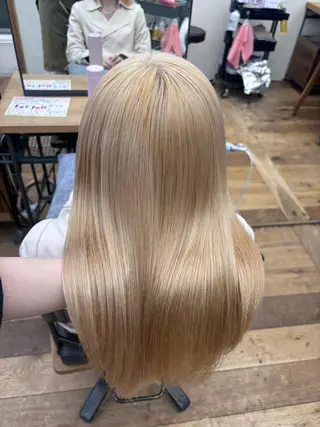 ロング カラー よこやま なぎさのヘアスタイル