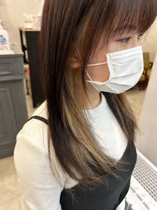 ロング カラー 西郷 友菜のヘアスタイル