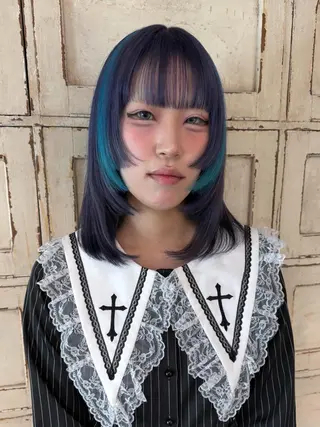 ショート カラー RorriM natsuのヘアスタイル