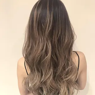 セミロング カラー 髪質改善カラー韓国風 レイヤーtudaのヘアスタイル