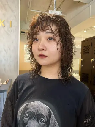 ミディアム パーマ SIKI yuuna レイヤーカット🪽のヘアスタイル