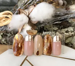 ネイル Jolie Joieの眉毛・アイブロウイメージ