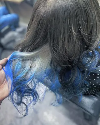 ロング カラー エクステ×ブリーチ 😈ちあき😈のヘアスタイル