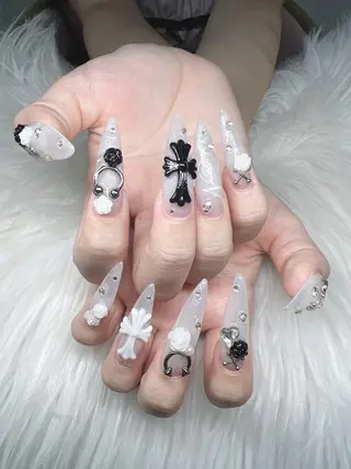 ネイル Lee Nails チップ長さだし専門店のネイルデザイン