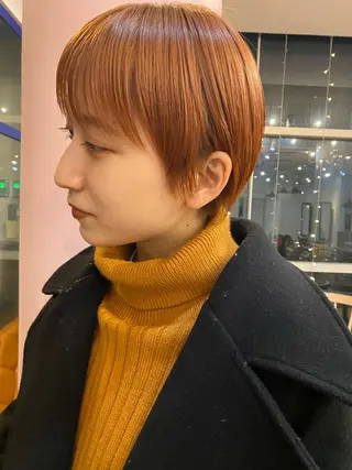 カラー サトウ ナナのヘアスタイル