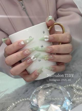 ネイル TIDY. Suzukaのネイルデザイン