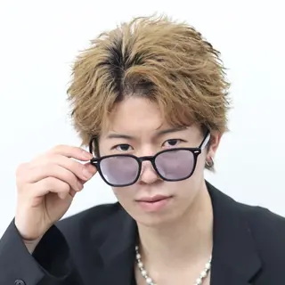 ショート カラー パーマ メンズ 🔥メンズ極🔥韓国 シャドウ/波巻き柿崎のヘアスタイル