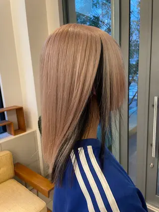 ミディアム CITY./ 鈴木ことはのヘアスタイル