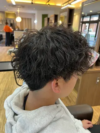 メンズ 鬼松沙弥 ❤︎メンズパーマのヘアスタイル