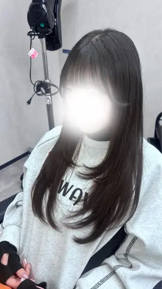 ロング 福島 あいりのヘアスタイル
