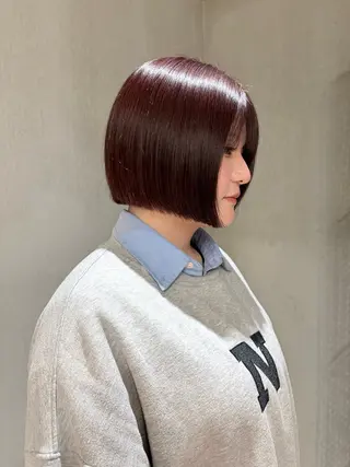 ショート マツイ モモノのヘアスタイル