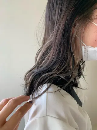 ミディアム カラー ヘアアレンジ 本間 結衣のヘアスタイル