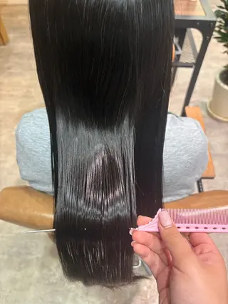ロング 佐伯 美麗のヘアスタイル